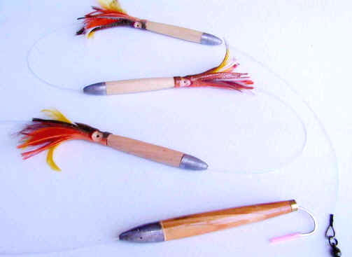 CEDAR FEATHER SALTWATER DAISY CHAIN