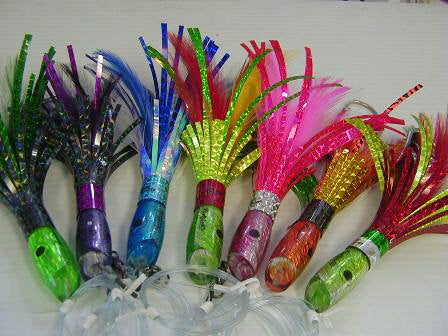 3.5oz TOP GUN Tuna-Mahi Feather and Mylar Saltwater Lures 6-Pack with Carry Case